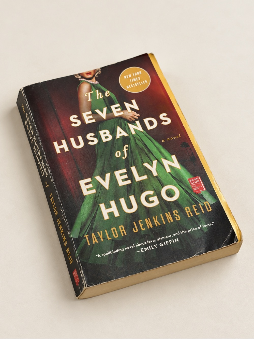The Seven Husbands of Evelyn Hugo Taylor Jenkins Reid Paperback Coffee Table